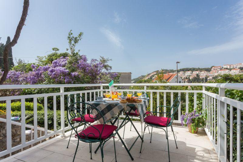 Apartman Luna I Lucky *
